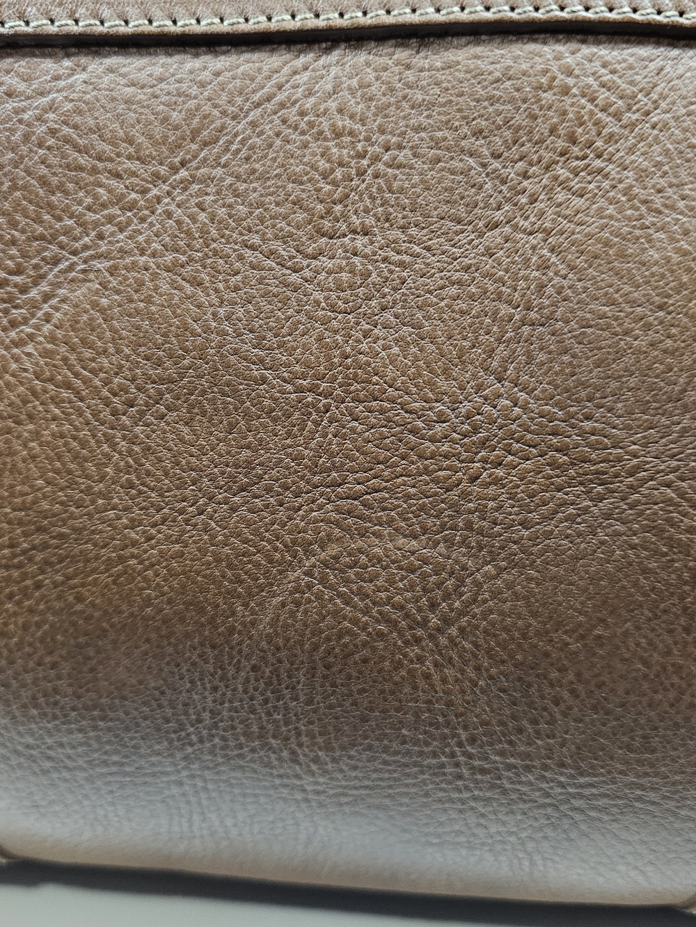 Baywater Classic Brown Leather Tote Bag with Gold Turn-Lock - Picture 7 of 16